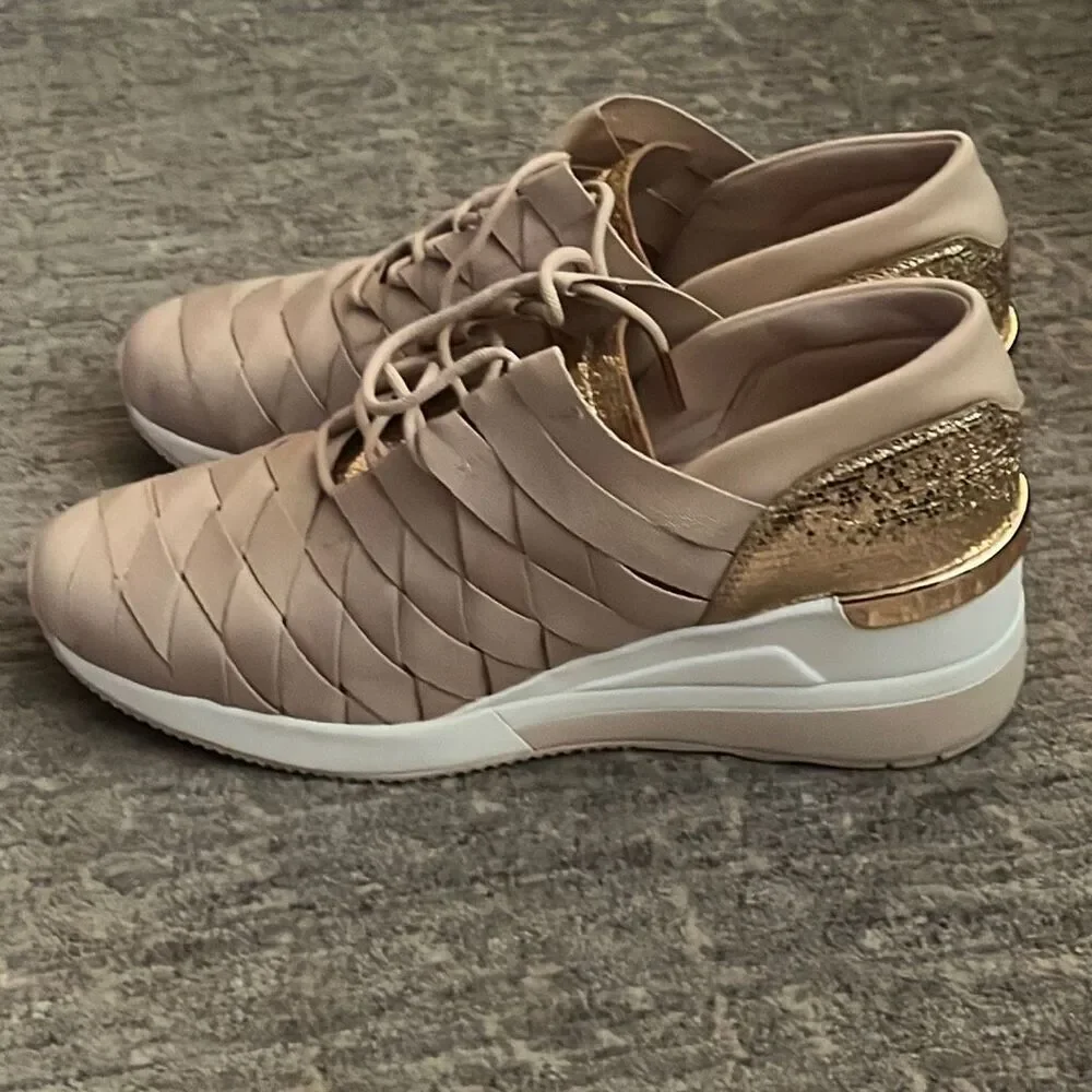 Michael Kors Cydney Metallic Webbed Sneaker size  9.5